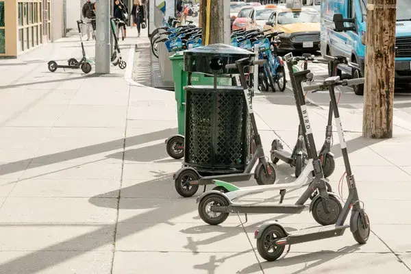 Ban on e-bikes & e-scooters in Dubai Sparks Safety Debate Among Residents 3