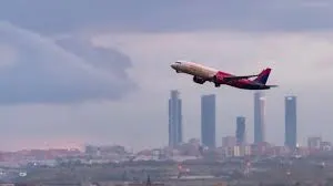 Budget airline Wizz Air Abu Dhabi Exit May Lead in Airfares to 50% Hike 3