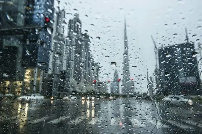 UAE Weather Updates: Gentle Rain, Grey Skies & the Weekend Mood We Didn’t Expect 5 UAE Weather Updates