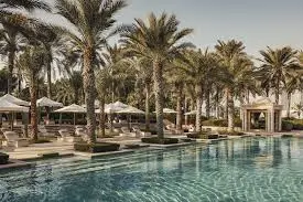 Affordable Night Swimming Pools in Dubai: Evening Escapes That Won’t Break the Bank 5 Affordable Night Swimming Pools in Dubai: Evening Escapes That Won’t Break the Bank